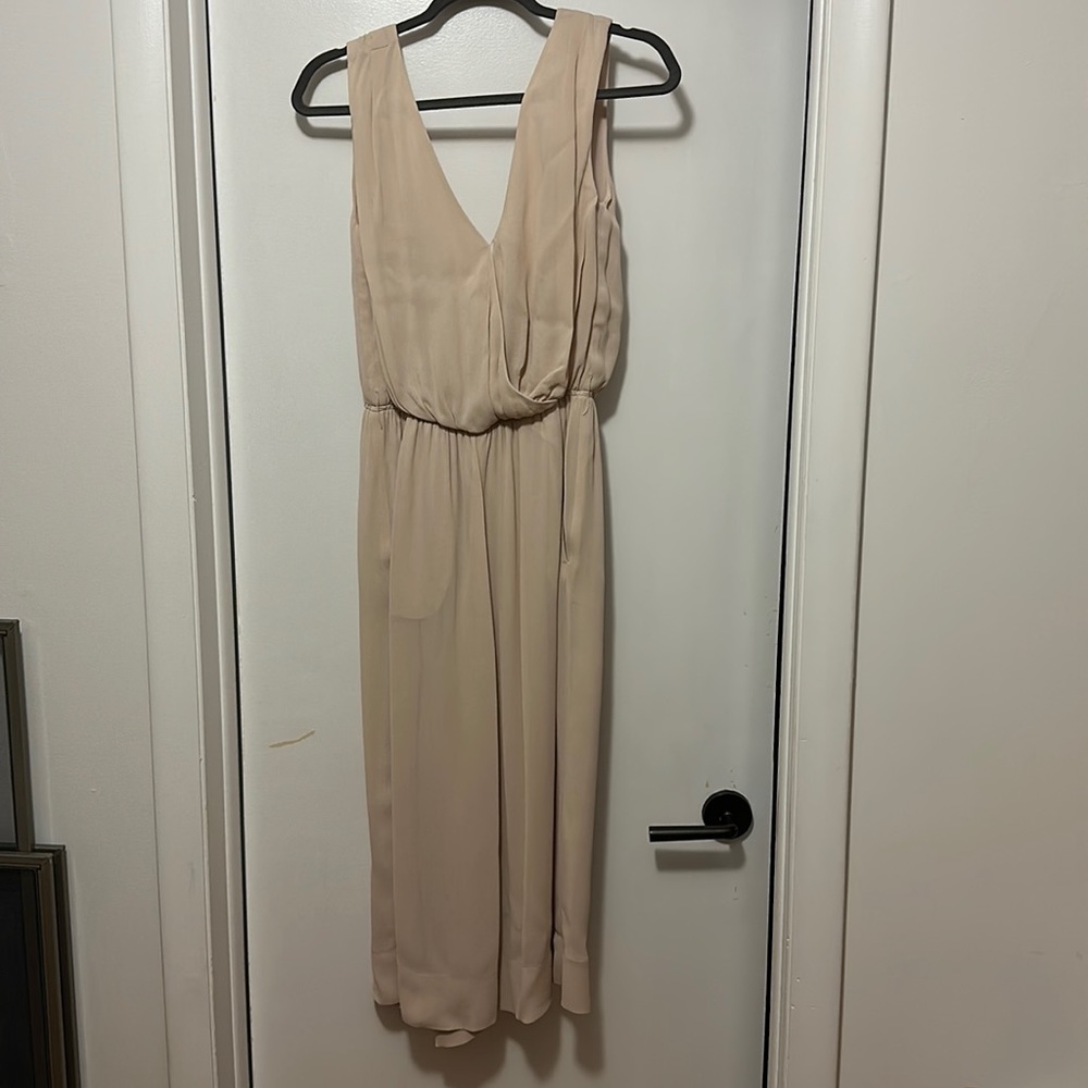 Babaton low back wide leg Jumper XS